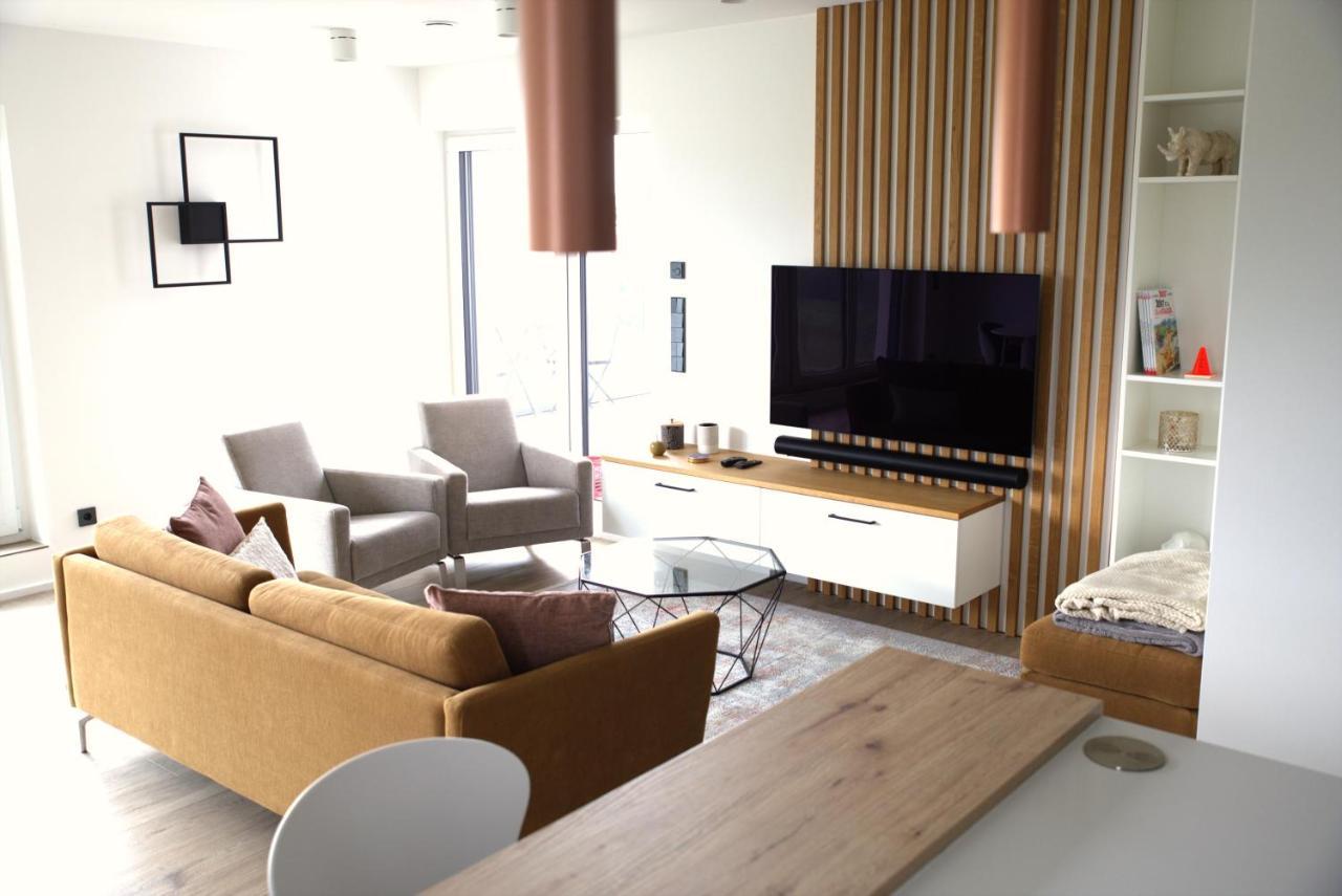 Peaceful Modern 2 Bedroom Penthouse With Nice View Hesperange Dış mekan fotoğraf